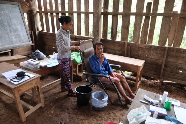 soins dentaires au village